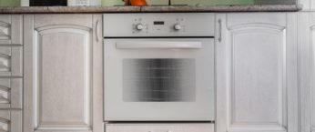 four dans une cuisine