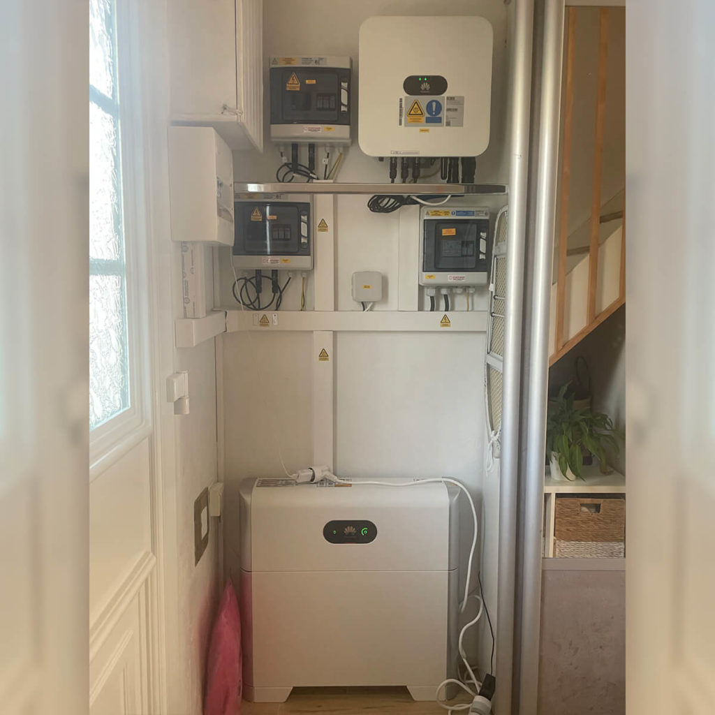 realisation en provence à Carros - Batterie solaire